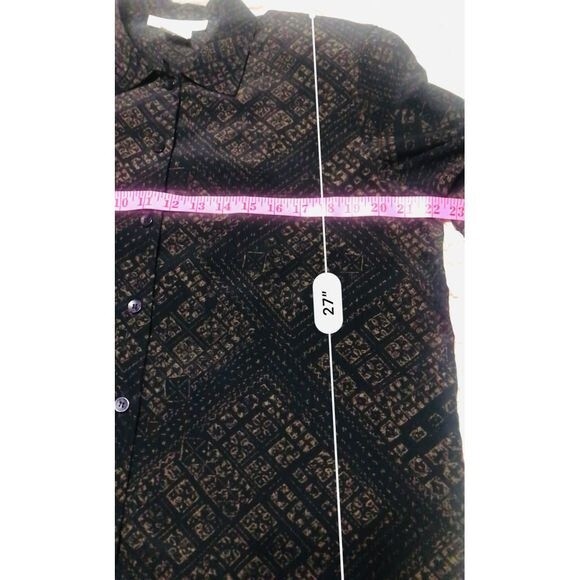 Jones New York black top  tribe  print 100% Silk button down shirt size 10 - Picture 7 of 8